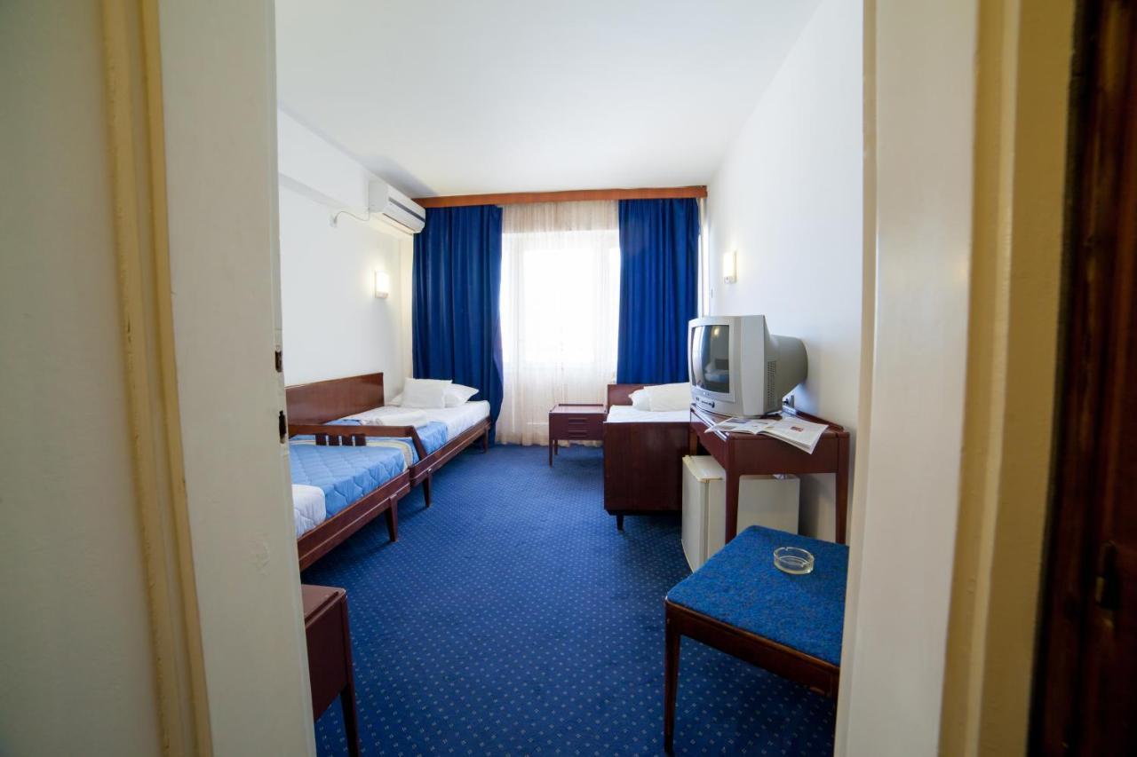 Corpus B - Hotel Albatros Ulcinj Chambre photo