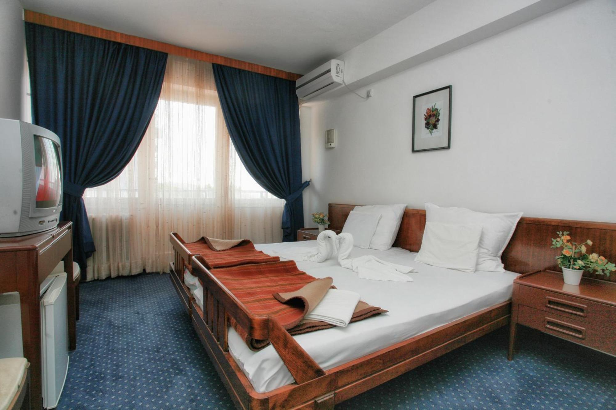 Corpus B - Hotel Albatros Ulcinj Chambre photo